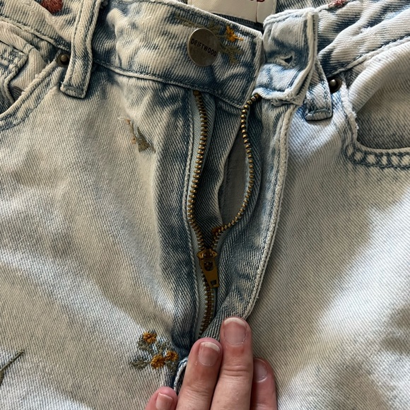 DRIFTWOOD | Floral Embroidered Gaucho Wide Leg Jeans - Picture 7 of 11